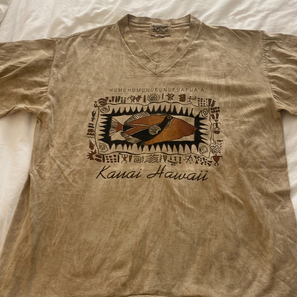 KAUAI HAWAI’I V-Neck Tee Shirt - XL -
Humuhumunukunukuapua’a